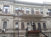 Satılır 6 otaqlı 315 m2 köhnə tikili İçəri Şəhər m.