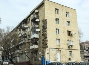 Satılır 4 otaqlı 90 m2 köhnə tikili 8 km