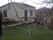 Satılır 2 otaqlı 50 m2 həyət evi Neftçi bazası