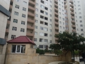 Satılır 8 otaqlı 374 m2 yeni tikili Baku Mall