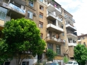 Satılır 2 otaqlı 37 m2 köhnə tikili Tibb Universiteti