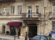 İcarəyə verilir 4 otaqlı 110 m2 ofis Axundov bağı