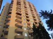 Satılır 1 otaqlı 70 m2 yeni tikili Gənclik m.