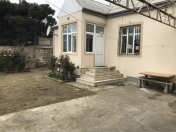 Satılır 4 otaqlı 120 m2 həyət evi Buzovna
