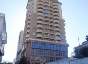 İcarəyə verilir 2 otaqlı 80 m2 yeni tikili Axundov bağı