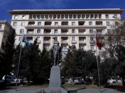 Satılır 3 otaqlı 110 m2 köhnə tikili Dostluq kinoteatrı