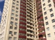 Satılır 3 otaqlı 120 m2 yeni tikili Ayna Sultanova heykəli