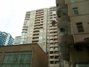 İcarəyə verilir 3 otaqlı 178 m2 yeni tikili Nizami m.
