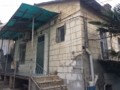 Satılır 10 otaqlı 250 m2 həyət evi 6 mkr