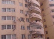 Satılır 3 otaqlı 115 m2 yeni tikili İnşaatçılar m.