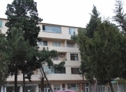 Satılır 4 otaqlı 120 m2 köhnə tikili Bakıxanov