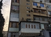 Satılır 2 otaqlı 55 m2 köhnə tikili Həzi Aslanov