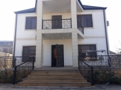 Satılır 4 otaqlı 280 m2 həyət evi Sabunçu r.