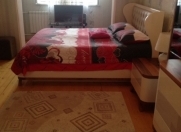 Satılır 3 otaqlı 74 m2 köhnə tikili 7 mkr