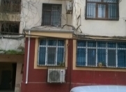 Satılır 2 otaqlı 56 m2 köhnə tikili Bakıxanov