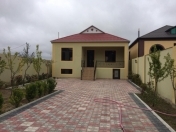 Satılır 4 otaqlı 140 m2 həyət evi Buzovna