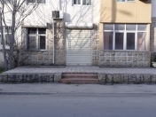 Satılır 2 otaqlı 43 m2 obyekt 3 mkr