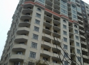 Satılır 3 otaqlı 160 m2 yeni tikili Elmlər Akademiyası m.