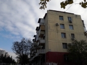 Satılır 3 otaqlı 70 m2 köhnə tikili 8 km