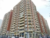 İcarəyə verilir 3 otaqlı 140 m2 yeni tikili 28 May m.