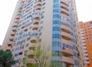 Satılır 2 otaqlı 103 m2 yeni tikili İnşaatçılar m.