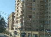 Satılır 2 otaqlı 80 m2 yeni tikili Qara Qarayev m.