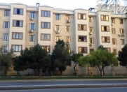 Satılır 3 otaqlı 90 m2 köhnə tikili Yasamal bazarı