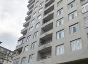 İcarəyə verilir 4 otaqlı 150 m2 yeni tikili 8 mkr