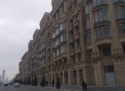 Satılır 3 otaqlı 115 m2 yeni tikili Heydər Əliyev Mərkəzi