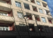 Satılır 1 otaqlı 40 m2 köhnə tikili Beşmərtəbə