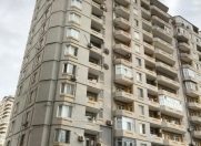 Satılır 3 otaqlı 120 m2 yeni tikili Ukrayna dairəsi