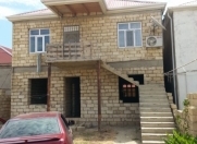 Satılır 6 otaqlı 3 m2 həyət evi Ceyranbatan