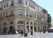 İcarəyə verilir 2 otaqlı 100 m2 köhnə tikili Sahil bağı