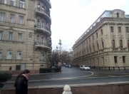 İcarəyə verilir 3 otaqlı 79 m2 ofis Axundov bağı