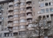 Satılır 3 otaqlı 130 m2 yeni tikili Qələbə dairəsi