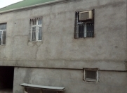 Satılır 5 otaqlı 200 m2 həyət evi Qaraçuxur