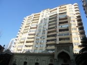 Satılır 3 otaqlı 117 m2 yeni tikili 28 may