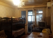 Satılır 1 otaqlı 30 m2 köhnə tikili Neftçilər m.