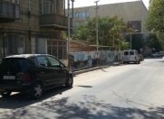 İcarəyə verilir 2 otaqlı 61.5 m2 köhnə tikili Bakı Slavyan Universiteti