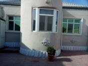 Satılır 3 otaqlı 90 m2 həyət evi Ukrayna dairəsi