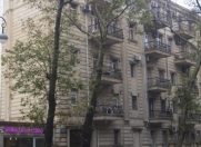 İcarəyə verilir 3 otaqlı 75 m2 köhnə tikili Park Bulvar