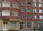 İcarəyə verilir 2 otaqlı 102 m2 yeni tikili Şah İsmayıl Xətai m.