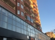 Satılır 4 otaqlı 101 m2 obyekt Təhsil Nazirliyi