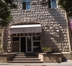 İcarəyə verilir 3 otaqlı 90 m2 obyekt Təzə bazar