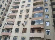 Satılır 4 otaqlı 170 m2 yeni tikili İnşaatçılar m.
