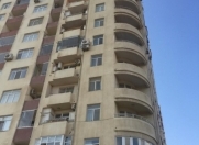 Satılır 2 otaqlı 97 m2 yeni tikili Azadlıq prospekti m.