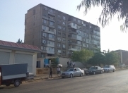 Satılır 5 otaqlı 104 m2 köhnə tikili İnşaatçılar m.