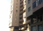 Satılır 2 otaqlı 62 m2 yeni tikili İnşaatçılar m.