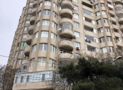 Satılır 3 otaqlı 167 m2 yeni tikili Nəriman Nərimanov m.