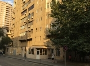 Satılır 3 otaqlı 120 m2 köhnə tikili 28 May m.